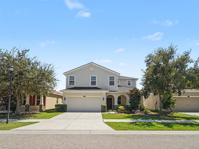 10413 Avian Forrest Dr, Riverview, FL 33578