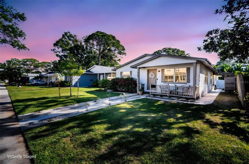 218 49th Ave N, St Petersburg, FL 33703