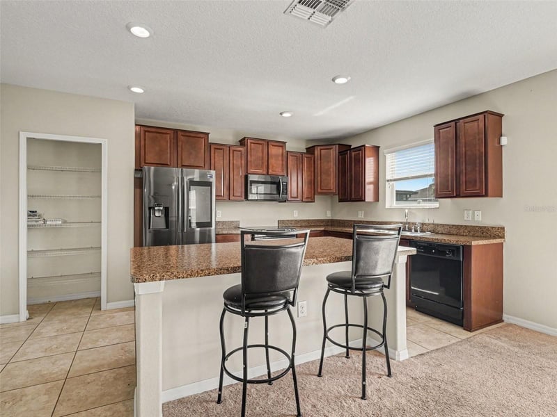 2210 Purple Orchid Pl, Ruskin, FL 33570