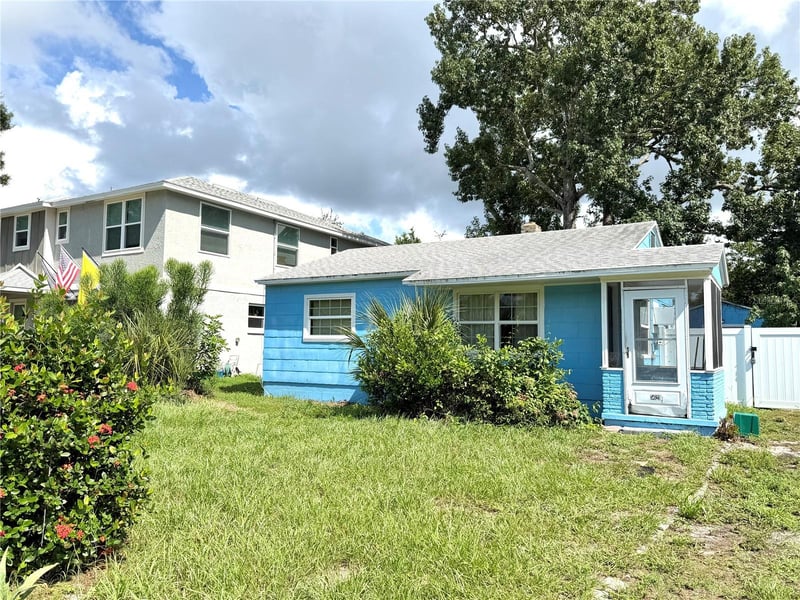 5621 13th Ave S, Gulfport, FL 33707