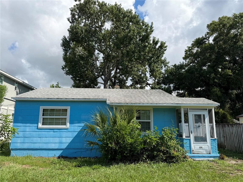 5621 13th Ave S, Gulfport, FL 33707