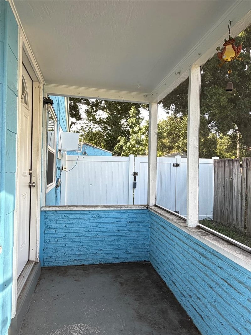 5621 13th Ave S, Gulfport, FL 33707