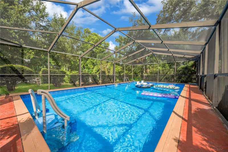 1708 Woodbine Dr, Brandon, FL 33510
