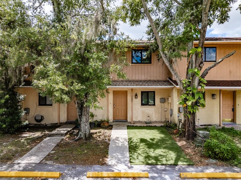 4008 Oak Limb, Tampa, FL 33614