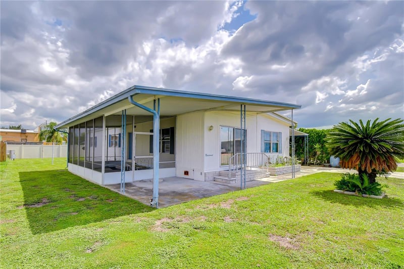 35144 Ada Ave, Zephyrhills, FL 33541