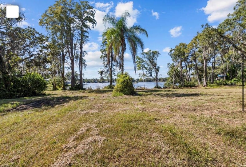 13414 N Lincoln Ave, Tampa, FL 33618