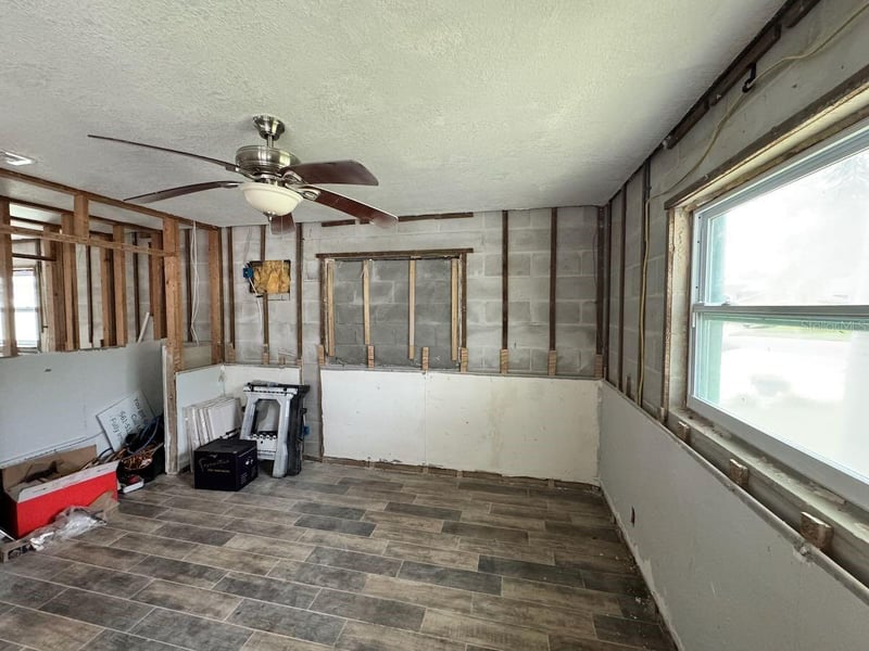 5451 Bayou Grande Blvd NE, St Petersburg, FL 33703