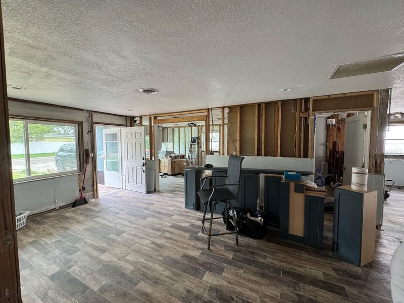 5451 Bayou Grande Blvd NE, St Petersburg, FL 33703