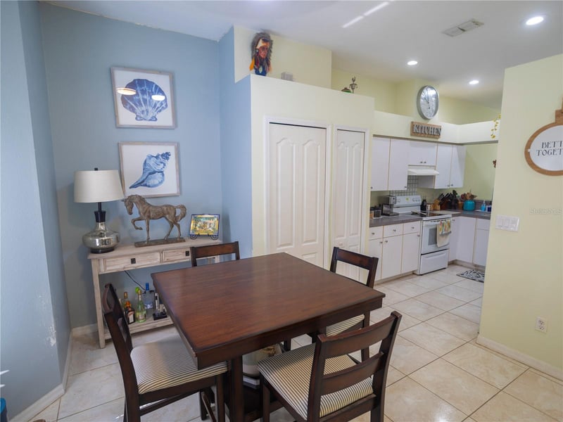 12537 Hollybrook Ln, Hudson, FL 34669