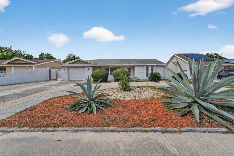 10841 Piccadilly Rd, Port Richey, FL 34668