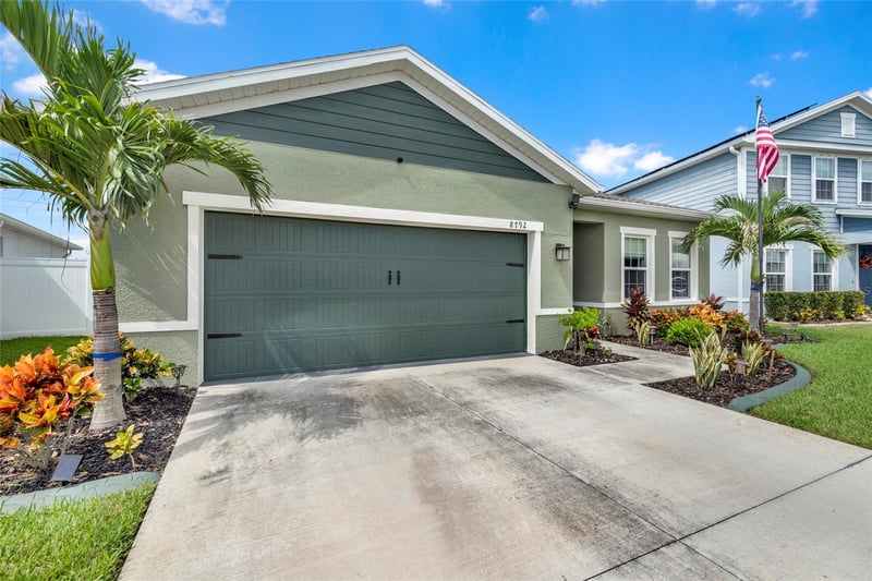 8792 Prairie Creek Dr, New Port Richey, FL 34655