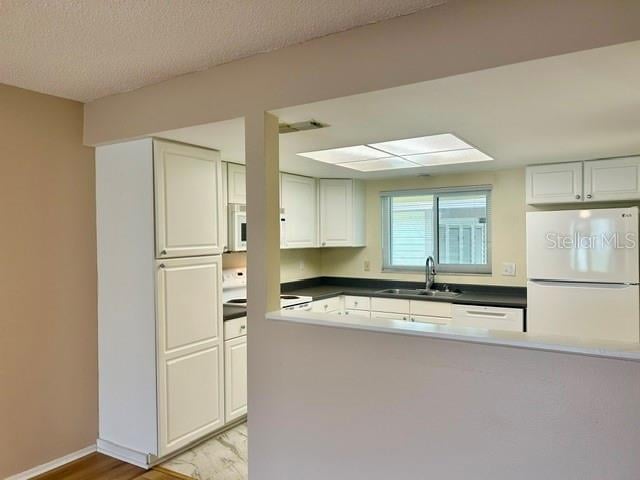 2506 Oakleaf Ln #25B, Clearwater, FL 33763