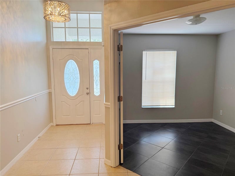 1430 Monte Lake Dr, Valrico, FL 33596