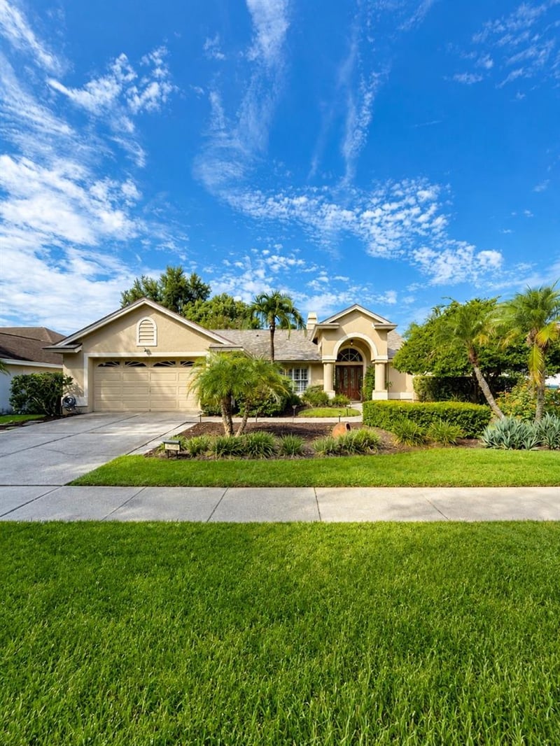 16804 Sheffield Park Dr, Lutz, FL 33549
