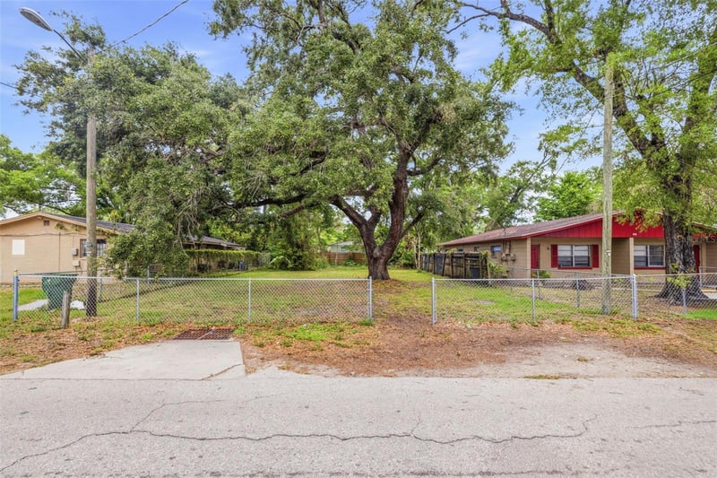 1706 E Idell St, Tampa, FL 33604