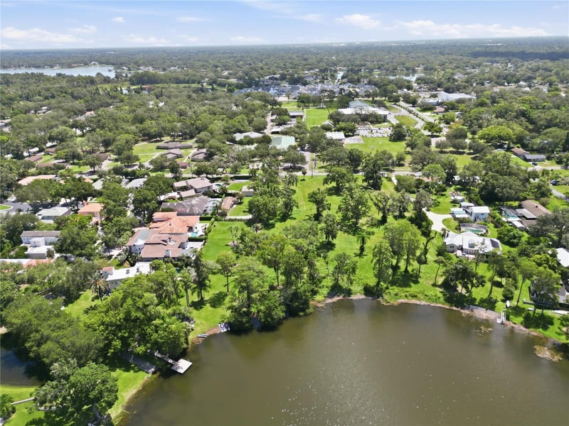 13416 N Lincoln Ave, Tampa, FL 33618