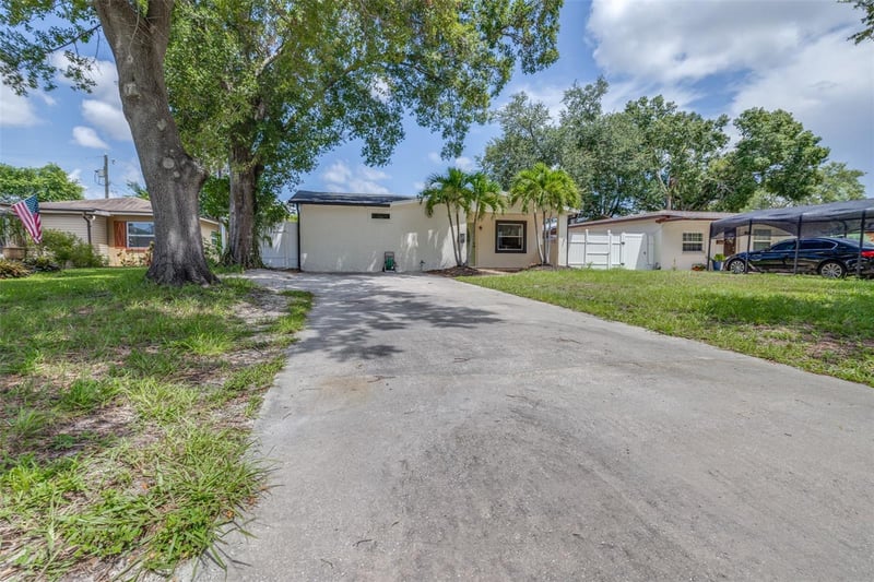 729 88th Ave N, St Petersburg, FL 33702