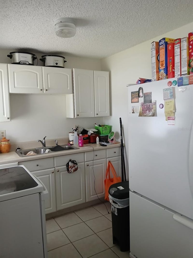 905 Beverly Ave, Largo, FL 33770
