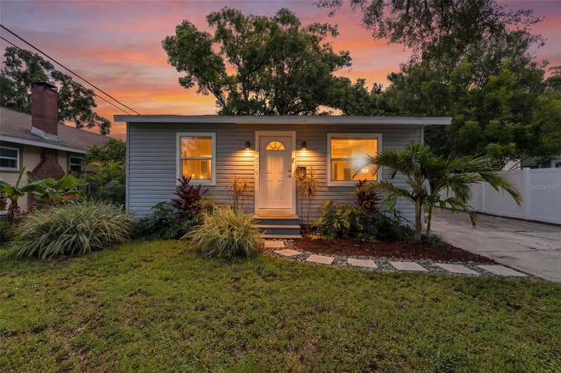 4819 20th St N, St Petersburg, FL 33714