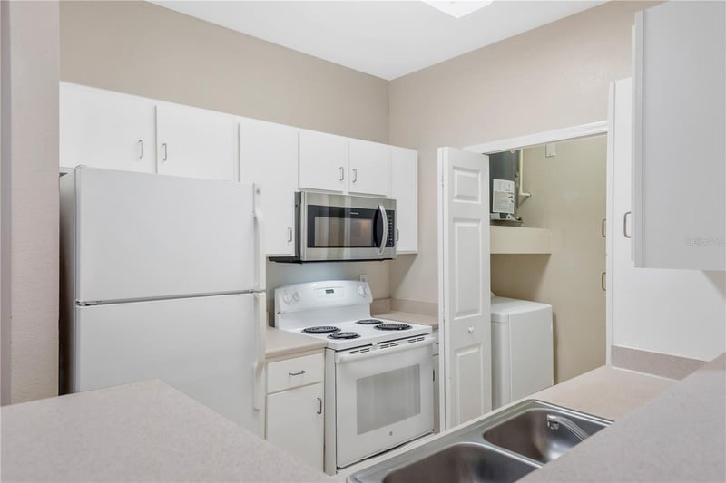 1810 E Palm Ave #5205, Tampa, FL 33605
