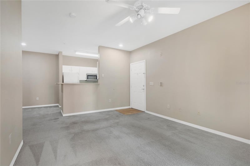 1810 E Palm Ave #5205, Tampa, FL 33605