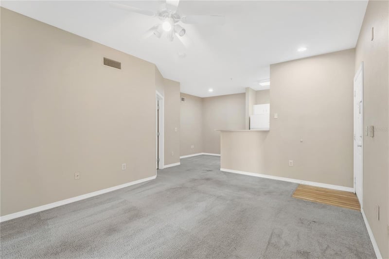 1810 E Palm Ave #5205, Tampa, FL 33605