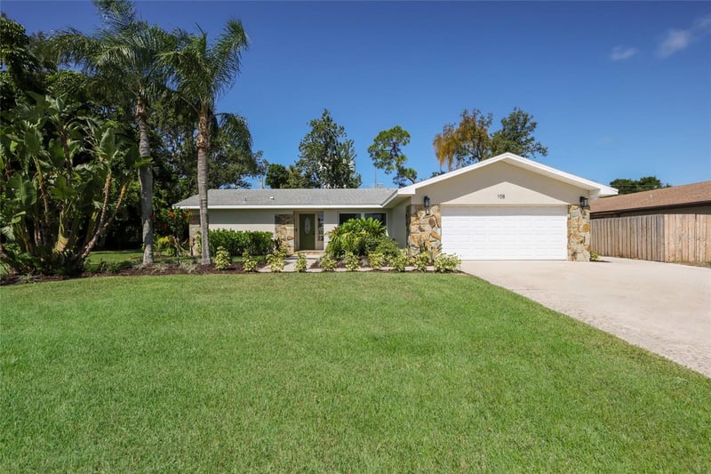 108 70th St NW, Bradenton, FL 34209