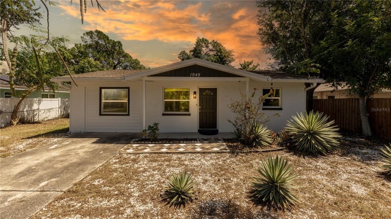 1949 Trotter Rd, Largo, FL 33774
