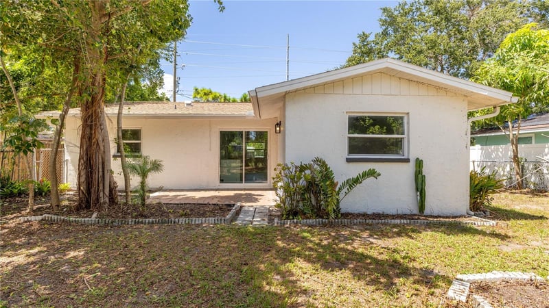 1949 Trotter Rd, Largo, FL 33774