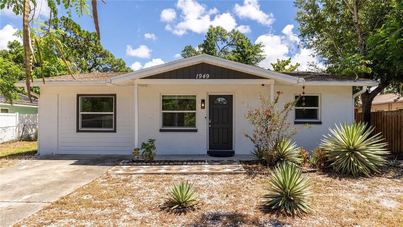 1949 Trotter Rd, Largo, FL 33774