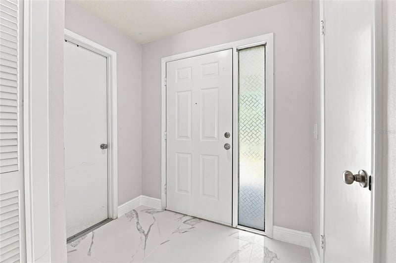 5033 Cypress Trace Dr, Tampa, FL 33624