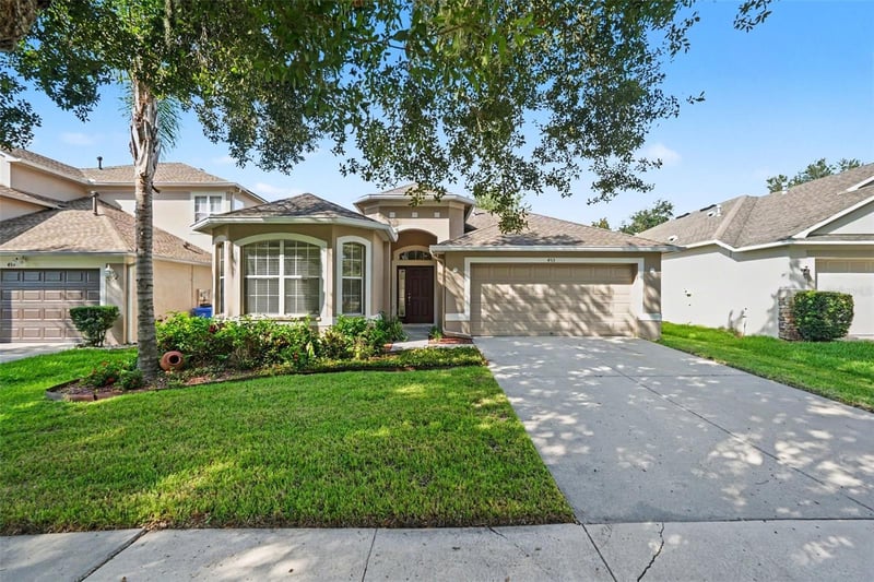 453 Westchester Hills Ln, Valrico, FL 33594