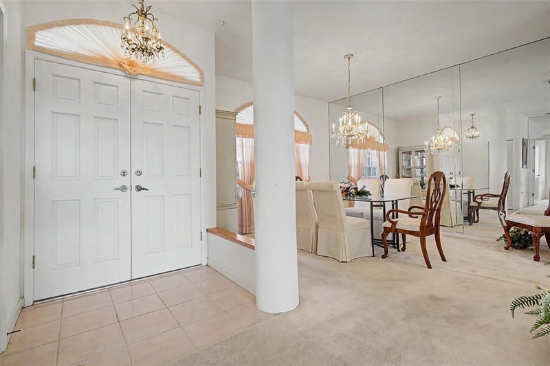 2807 Resnik Cir W, Palm Harbor, FL 34683