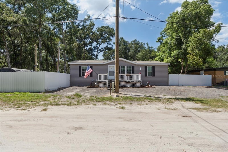 16711 Petras Ln, Spring Hill, FL 34610