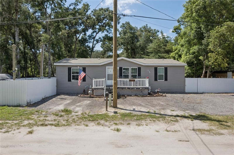16711 Petras Ln, Spring Hill, FL 34610
