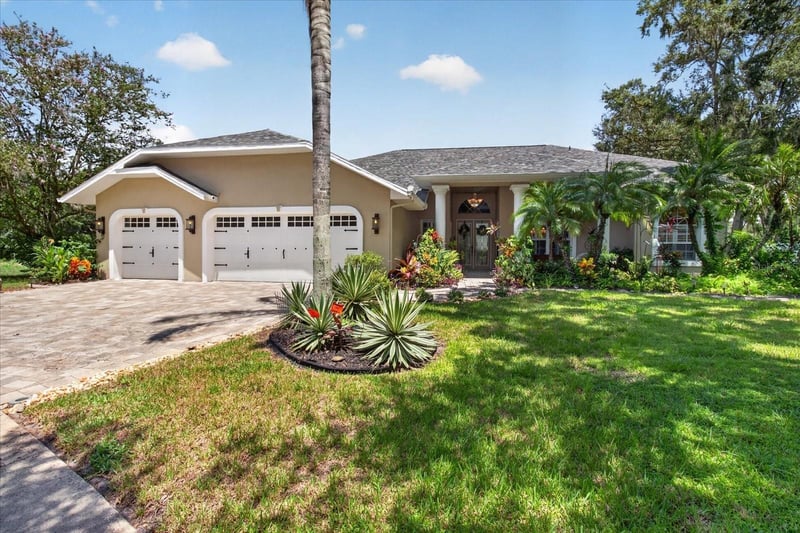 8735 Crescent Forest Blvd, New Port Richey, FL 34654