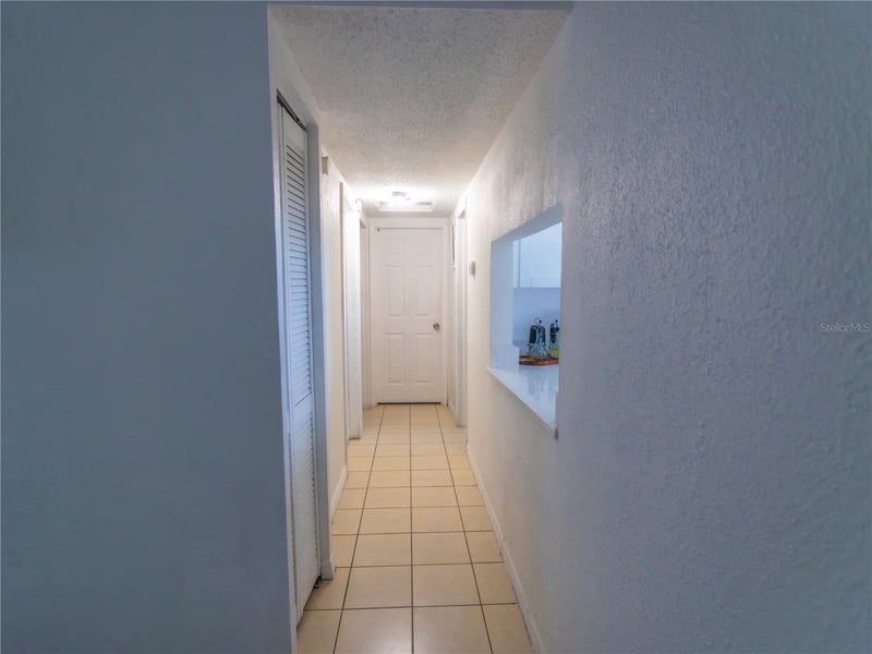 4718 Eldorado Dr, Tampa, FL 33615