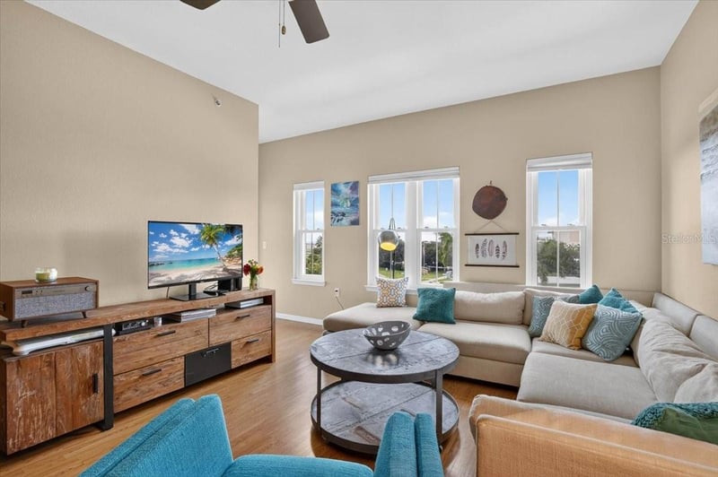 100 4th Ave S #310, St Petersburg, FL 33701