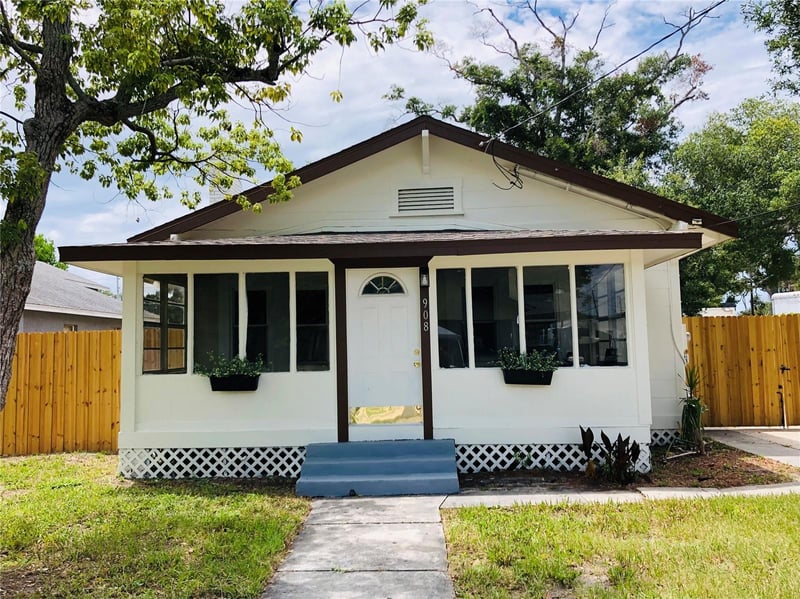 908 Vine Ave, Clearwater, FL 33755