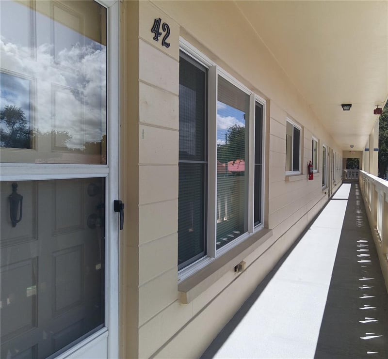 2256 Spanish Dr #42, Clearwater, FL 33763