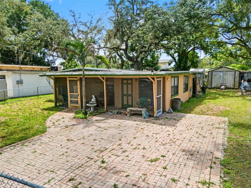 133 E 145th Ave, Tampa, FL 33613