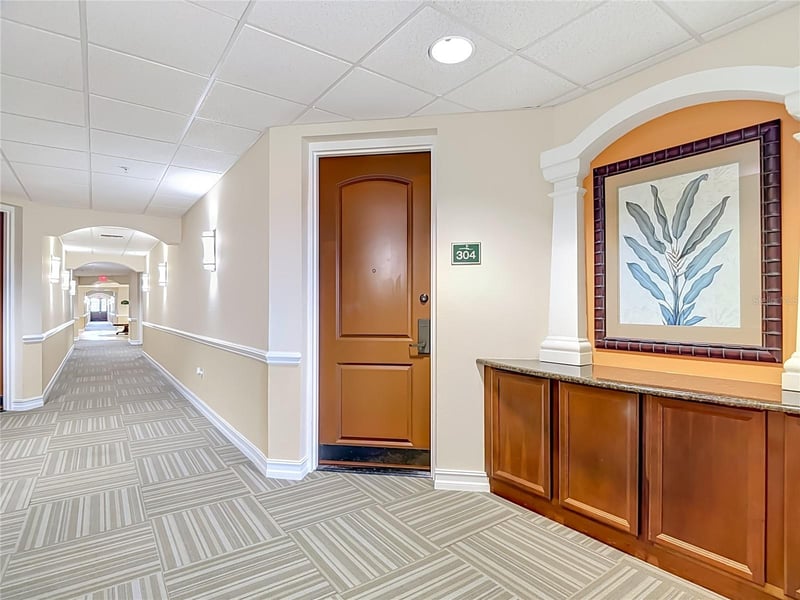 13941 Clubhouse Dr #304, Tampa, FL 33618