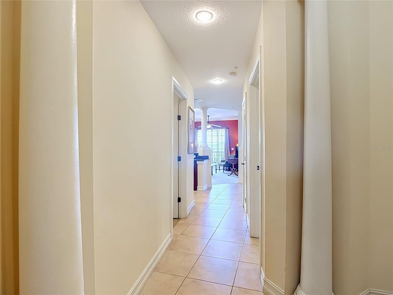 13941 Clubhouse Dr #304, Tampa, FL 33618