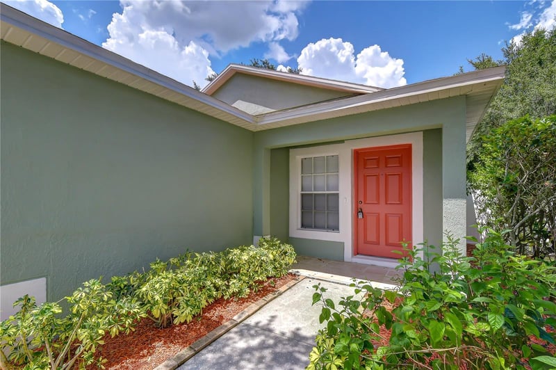 8736 Morrison Oaks Ct, Temple Terrace, FL 33637