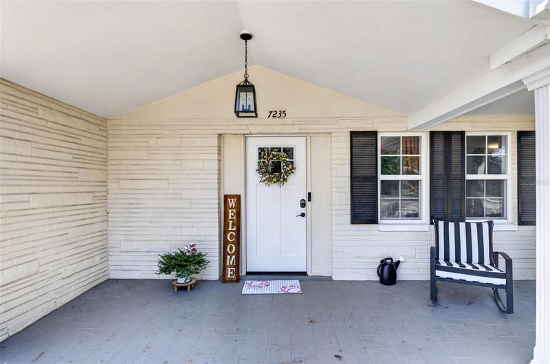 7235 Astor Dr, New Port Richey, FL 34652