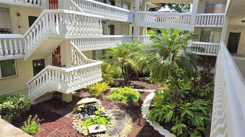 1001 Pearce Dr #211, Clearwater, FL 33764