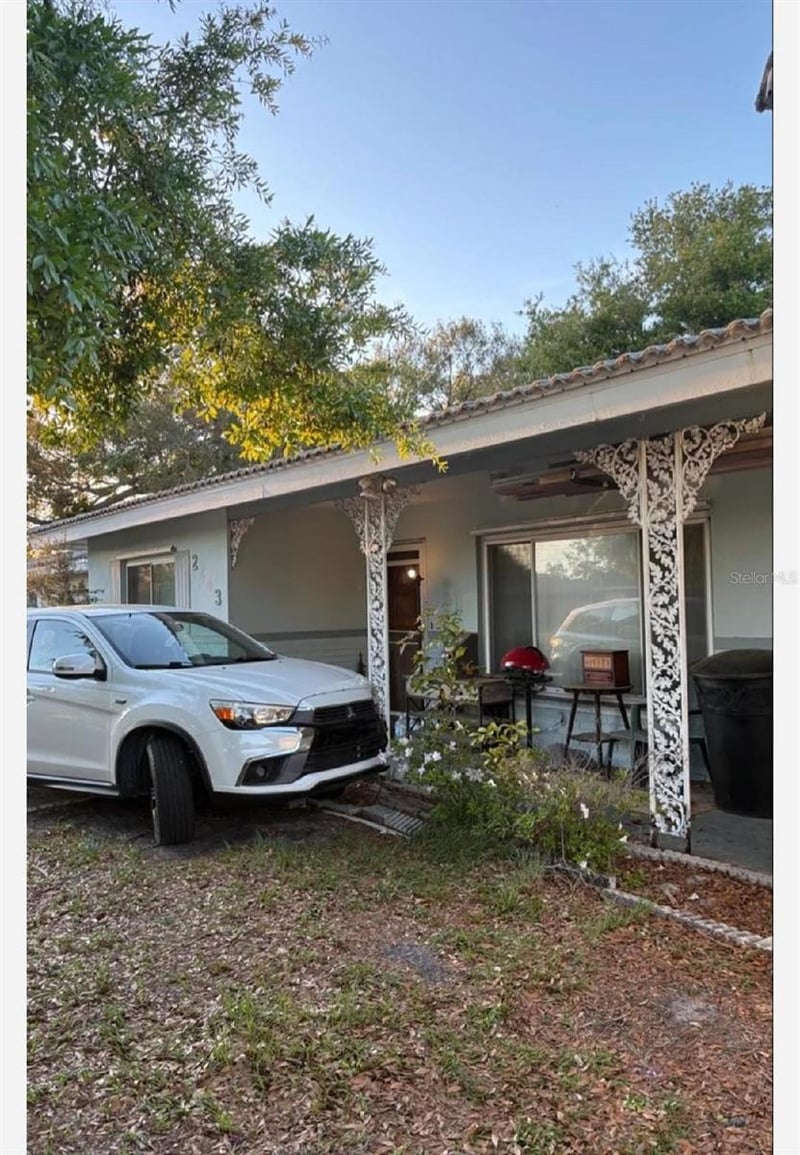 2443 66th Ter S, St Petersburg, FL 33712