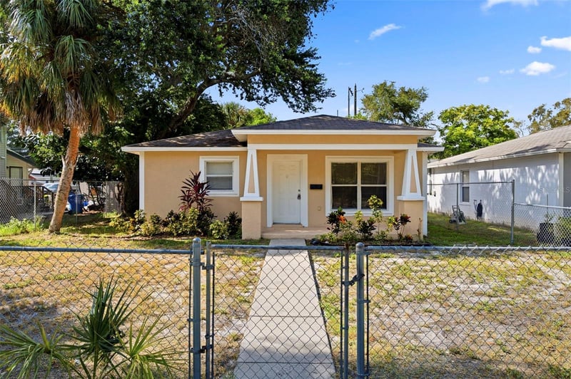 980 13th Ave S, St Petersburg, FL 33705
