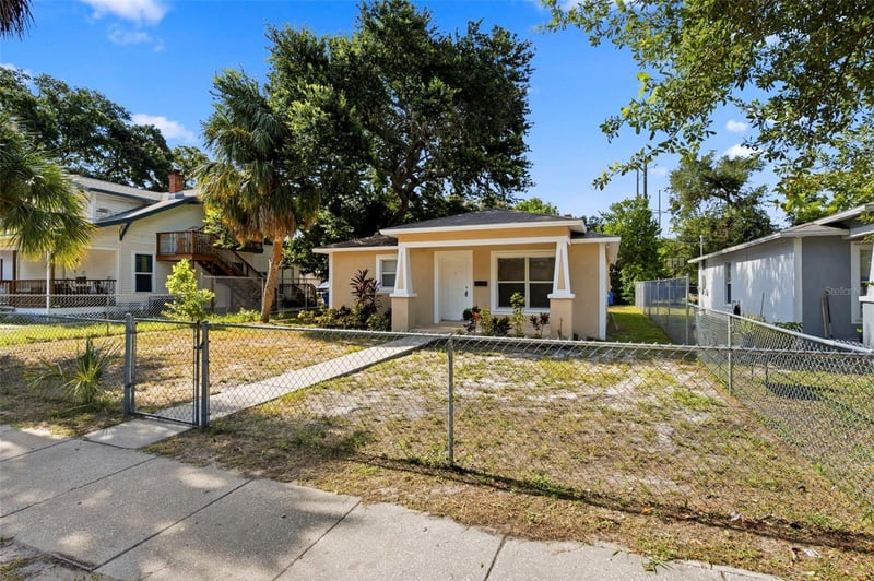 980 13th Ave S, St Petersburg, FL 33705