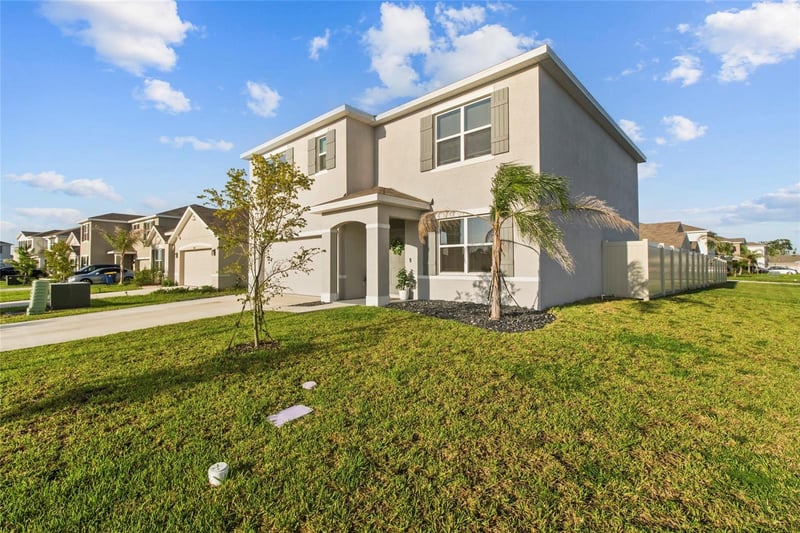 8210 Dolphin Bluff Blvd, Wesley Chapel, FL 33545